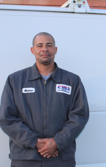 Marcus  Thomas Photo